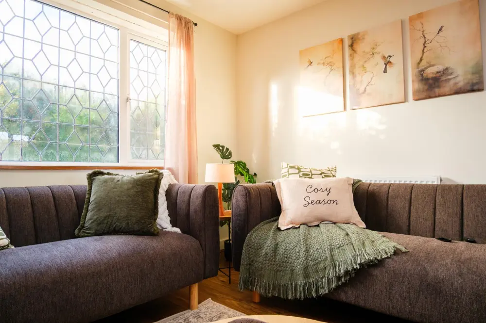 3BR House | Ideal for Relocation & Group Stays | Parking