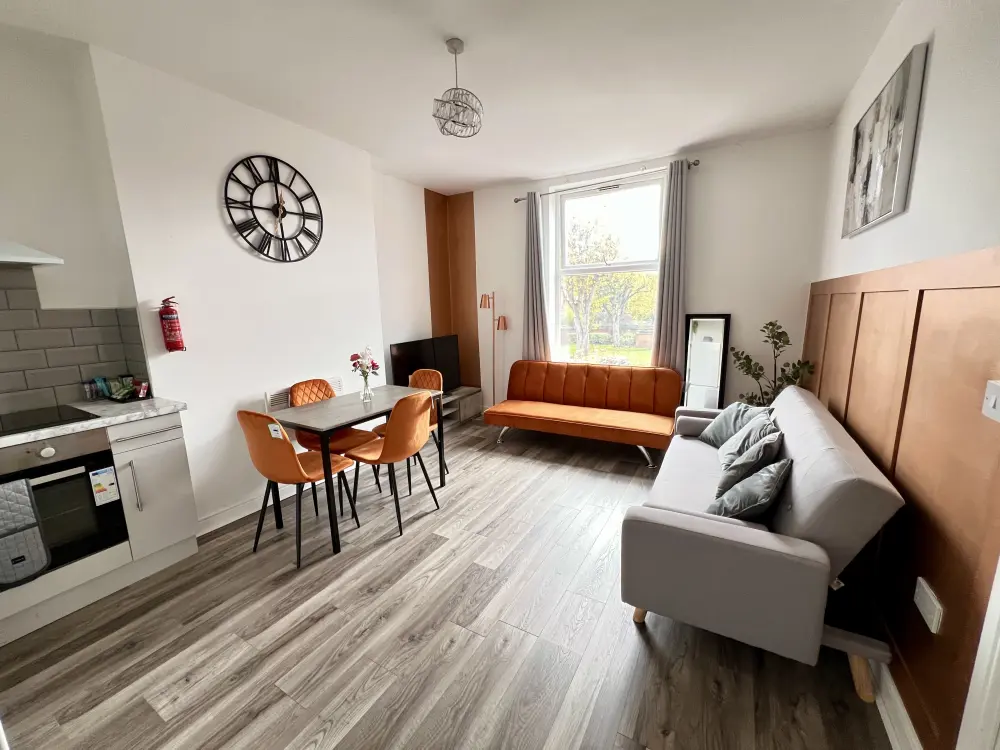 Amber Suite| Free Wifi and Netflix| Sleeps 4