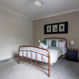 Central Bishop Auckland 2BR Home – Walk to Town